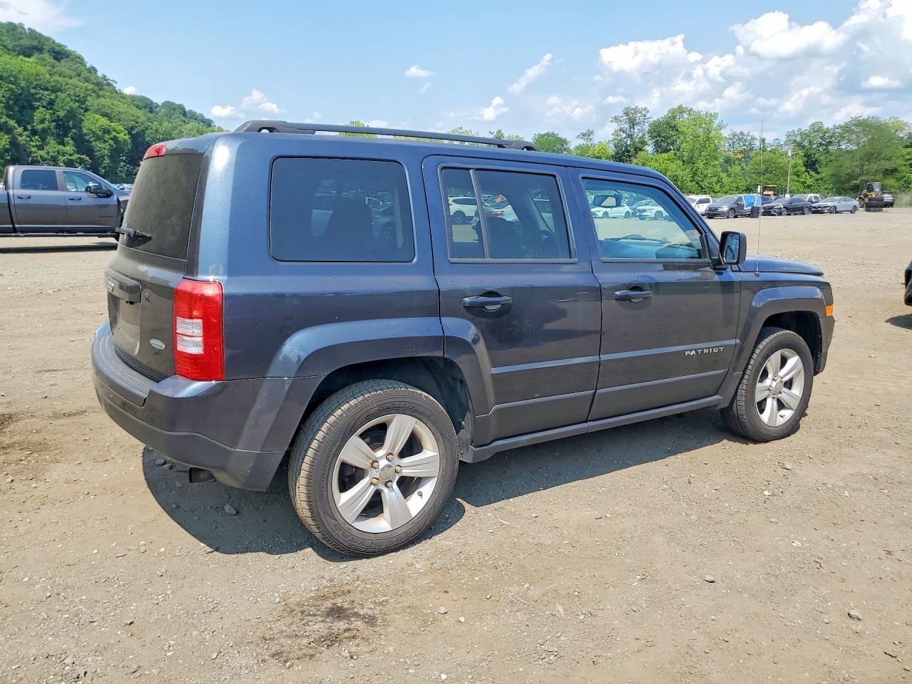 2015 Jeep Patriot Latitude Black vin: 1C4NJRFB7FD202741