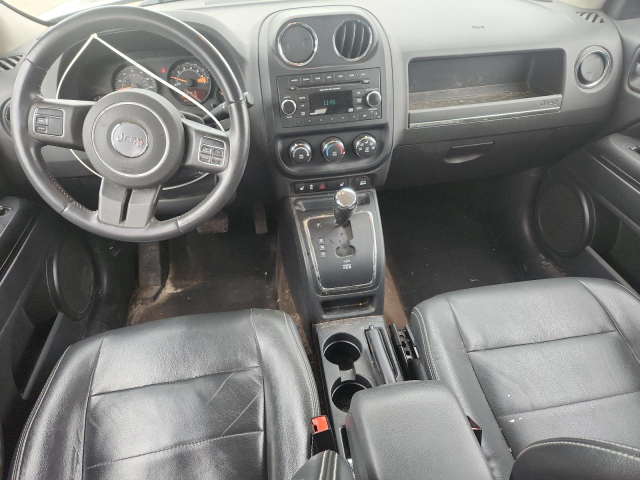 2015 Jeep Patriot Latitude Green vin: 1C4NJRFB7FD270828