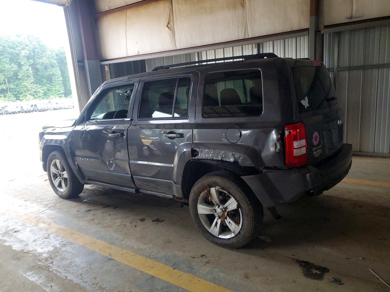 2015 Jeep Patriot Latitude Gray vin: 1C4NJRFB7FD290920