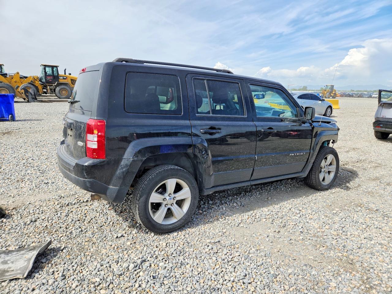 2015 Jeep Patriot Latitude Black vin: 1C4NJRFB7FD417567