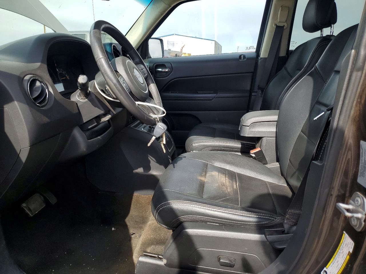 2017 Jeep Patriot Latitude Gray vin: 1C4NJRFB7HD114520