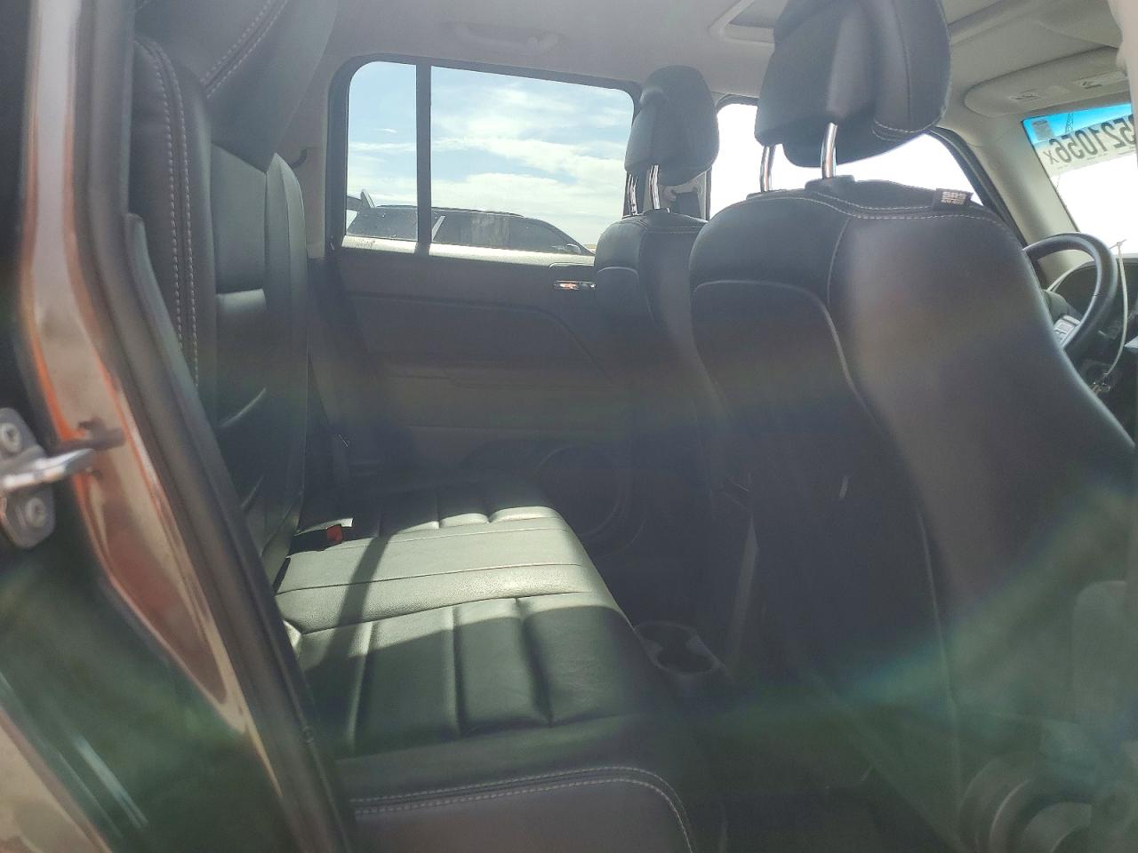2017 Jeep Patriot Latitude Gray vin: 1C4NJRFB7HD114520