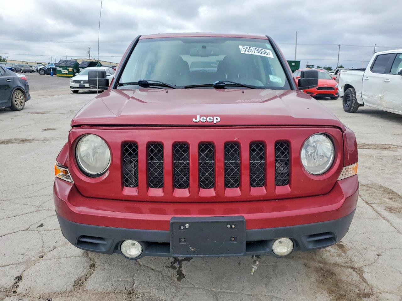 2012 Jeep Patriot Latitude Red vin: 1C4NJRFB8CD566842