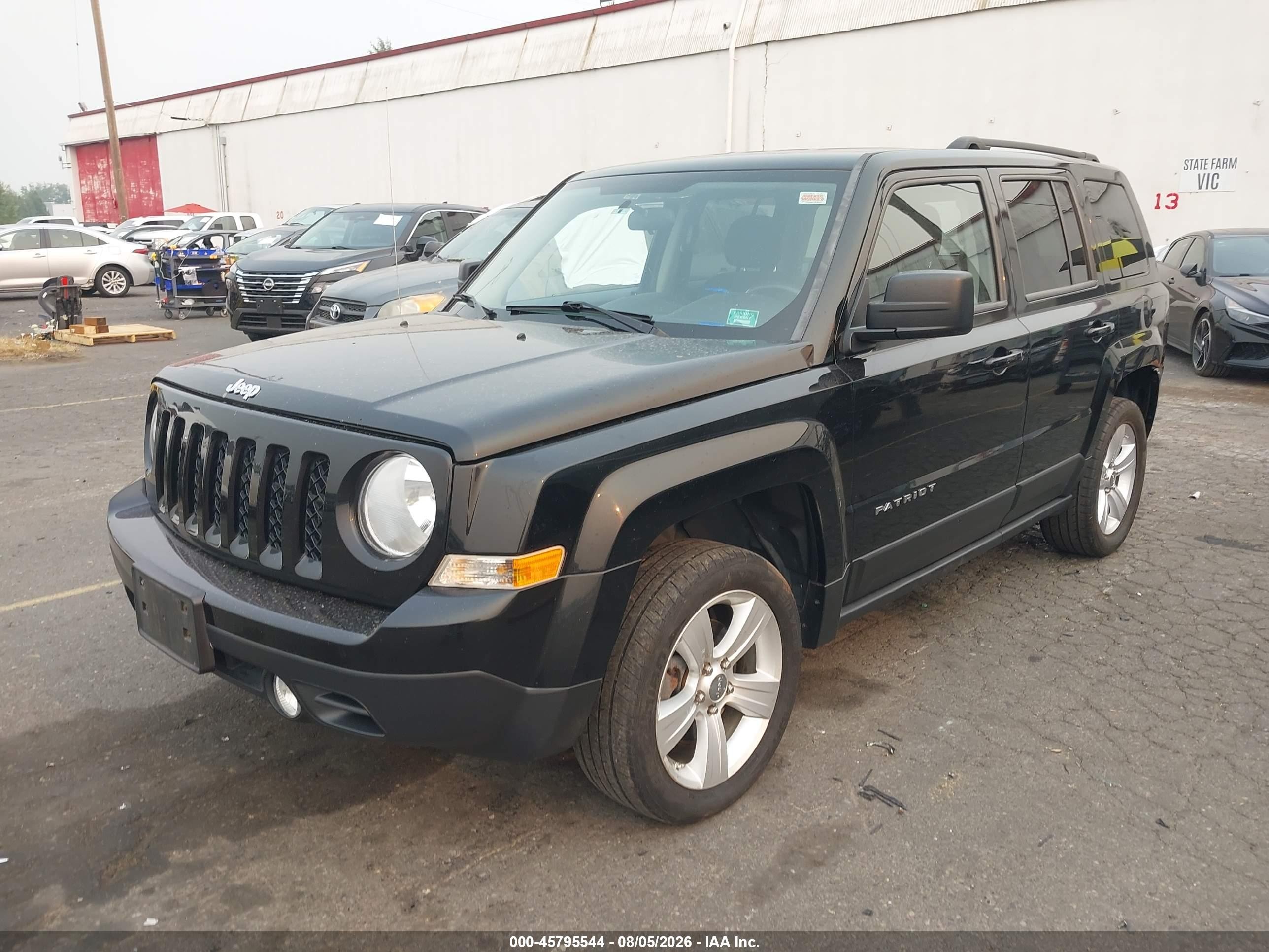 2012 Jeep Patriot Latitude Black vin: 1C4NJRFB8CD599338