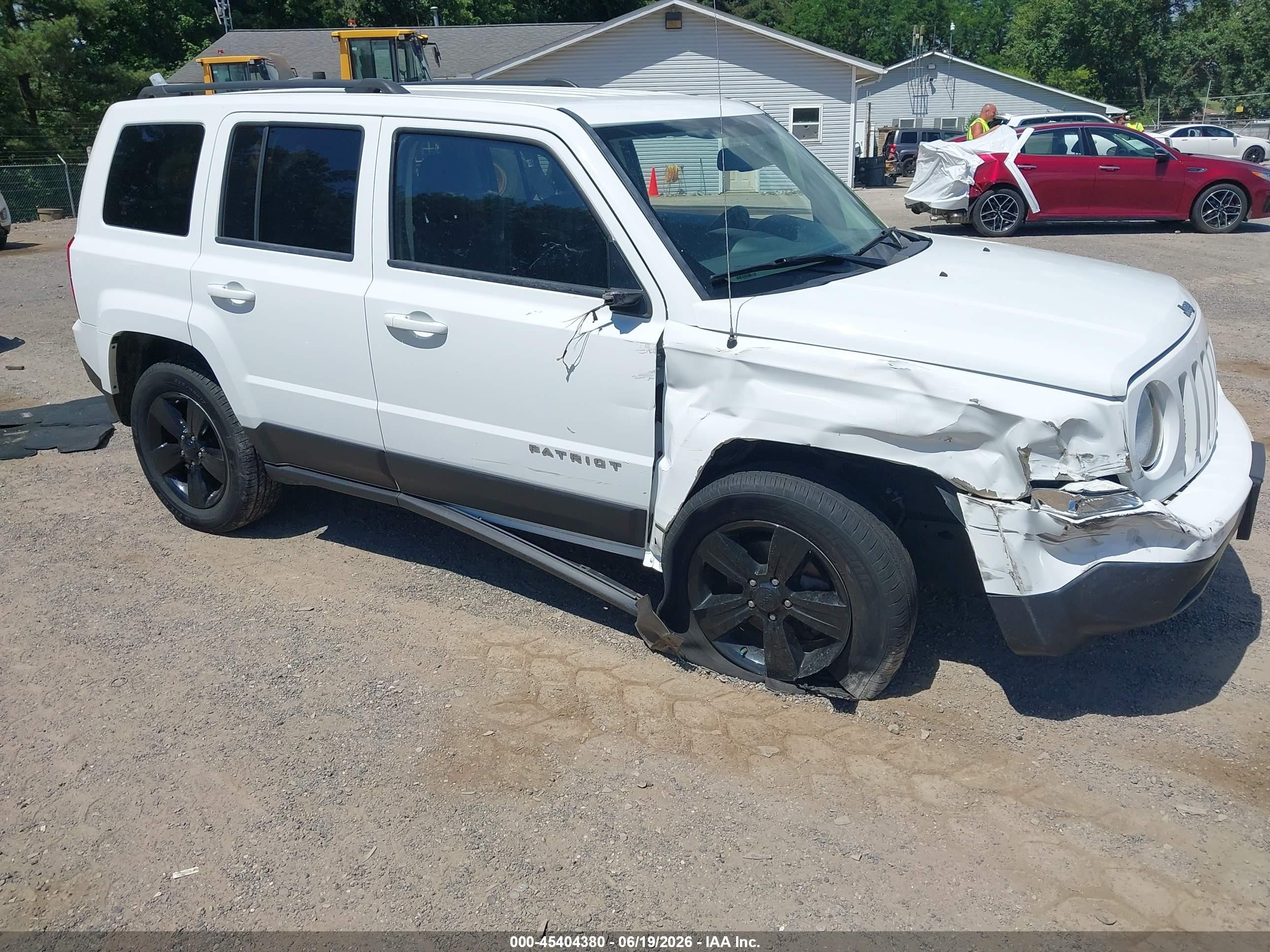 2014 Jeep Patriot Latitude White vin: 1C4NJRFB8ED762413