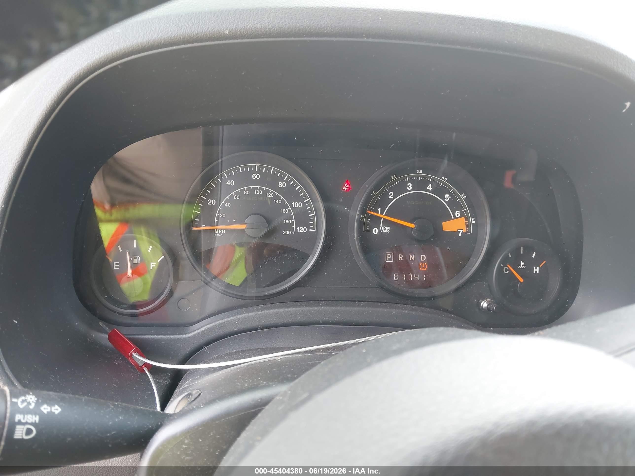 2014 Jeep Patriot Latitude Белый vin: 1C4NJRFB8ED762413