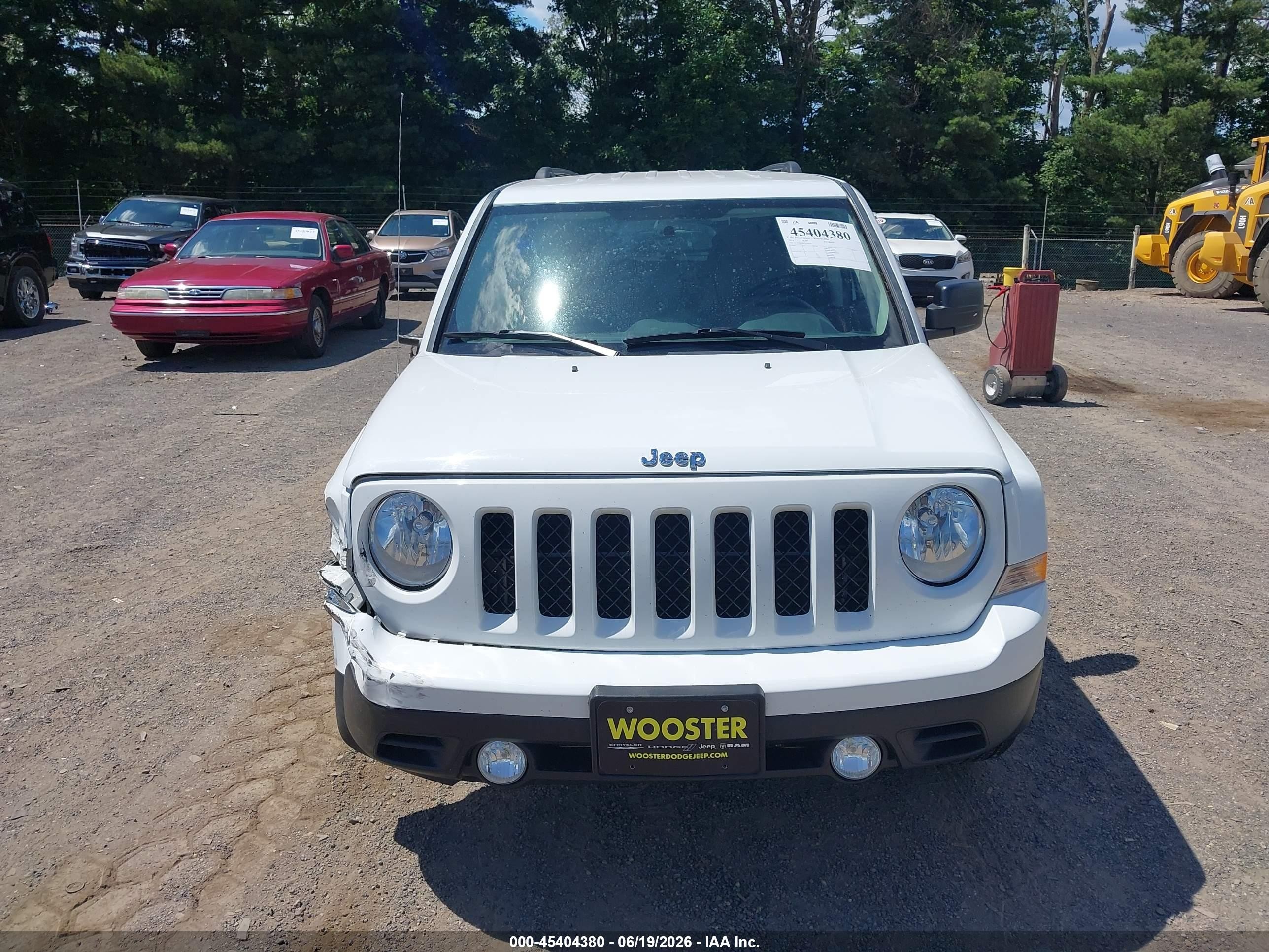 2014 Jeep Patriot Latitude Белый vin: 1C4NJRFB8ED762413