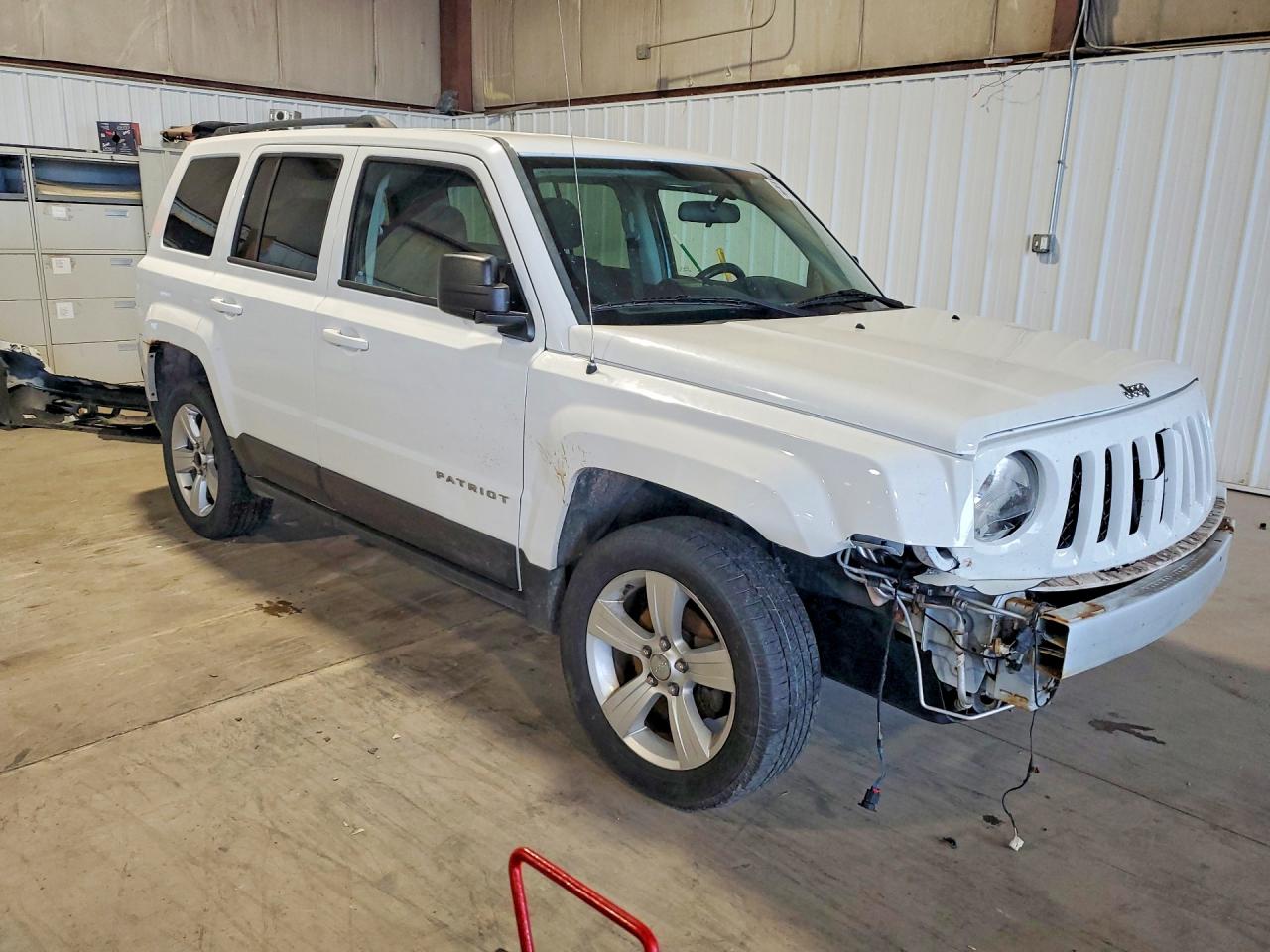 2014 Jeep Patriot Latitude Белый vin: 1C4NJRFB8ED784234