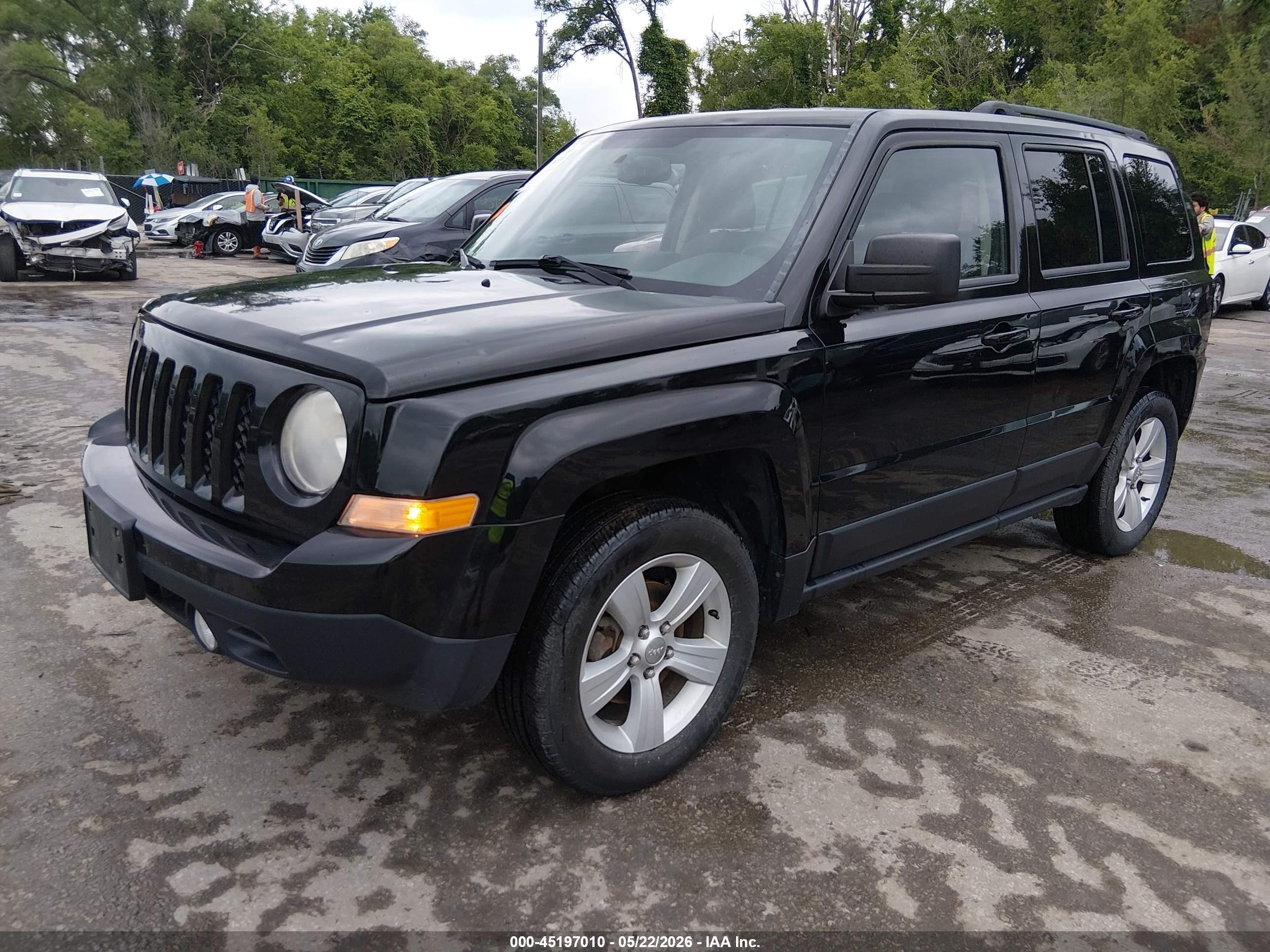 2014 Jeep Patriot Latitude Black vin: 1C4NJRFB8ED784430