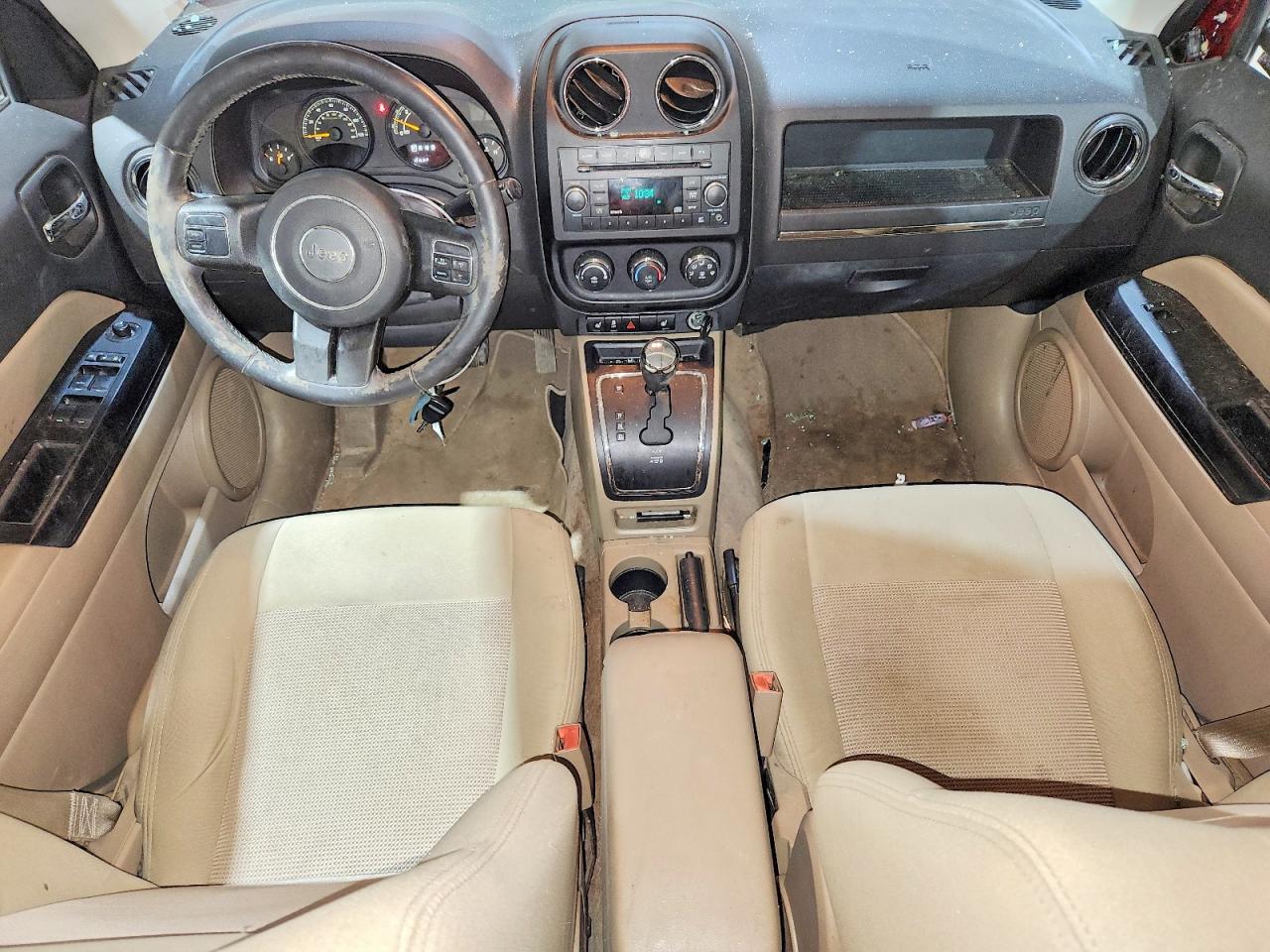 2014 Jeep Patriot Latitude Burgundy vin: 1C4NJRFB8ED910849