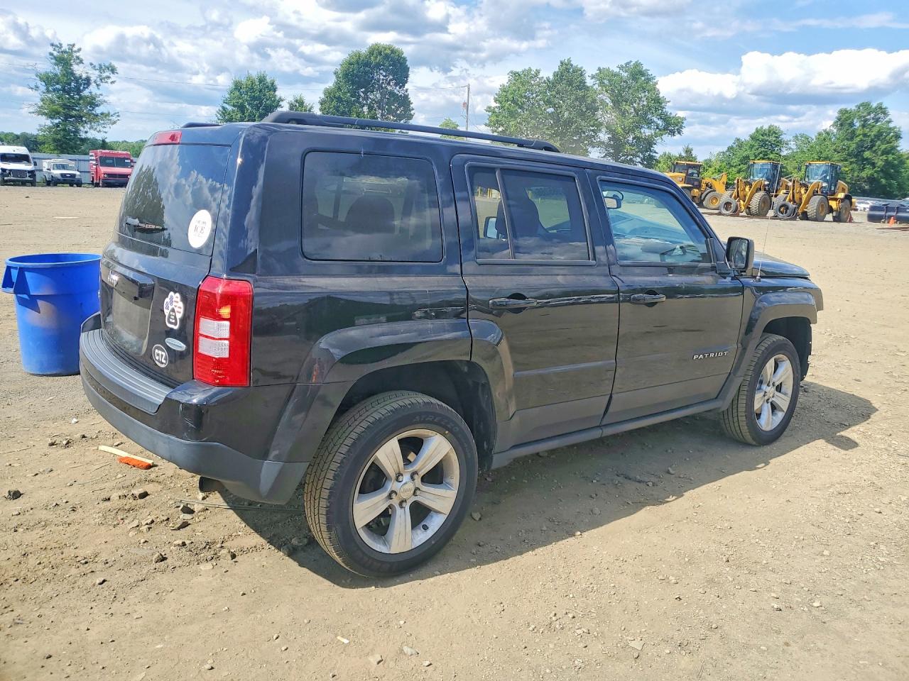 2015 Jeep Patriot Latitude Black vin: 1C4NJRFB8FD280350