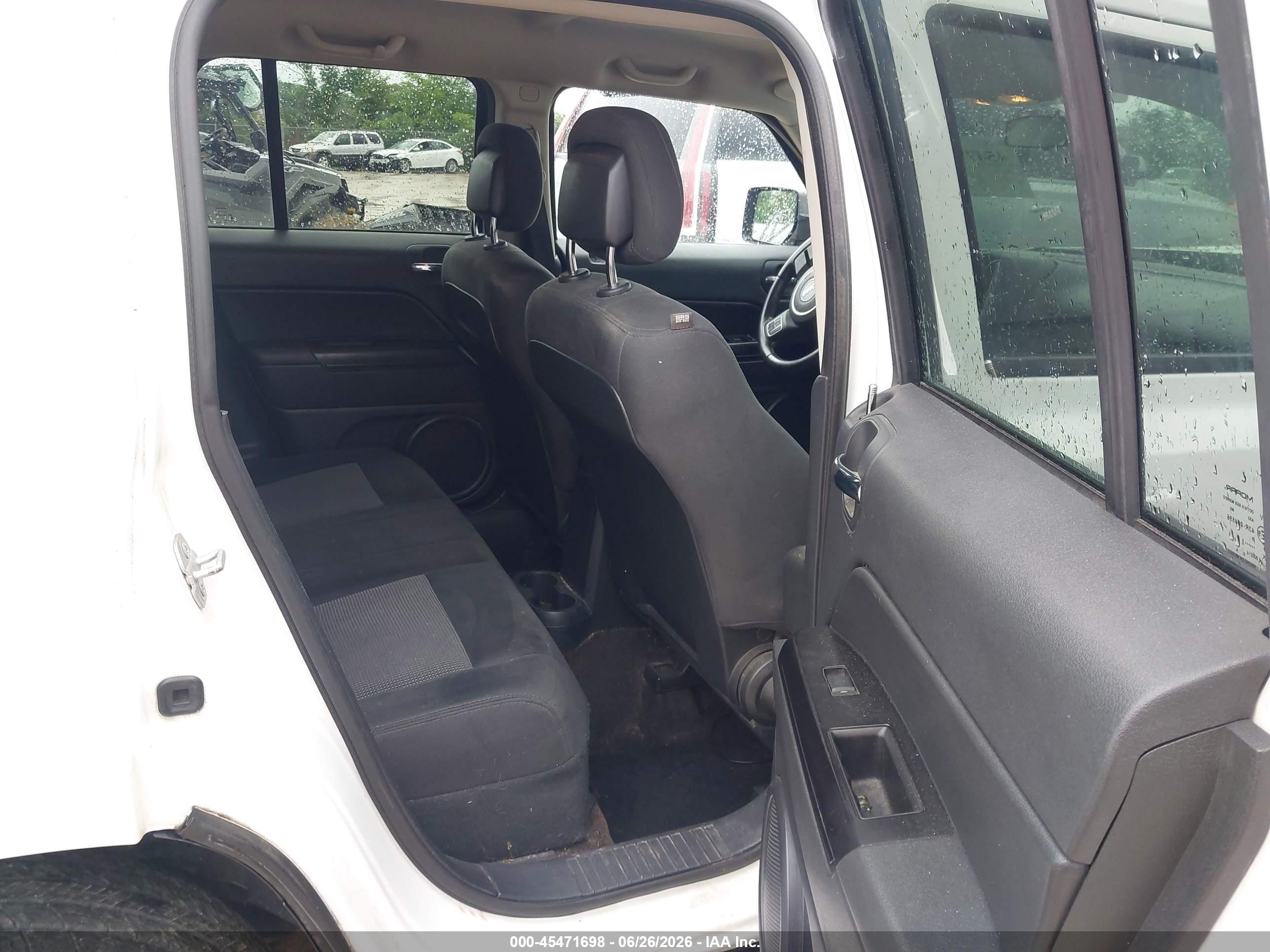 2015 Jeep Patriot Latitude Blue vin: 1C4NJRFB8FD283992
