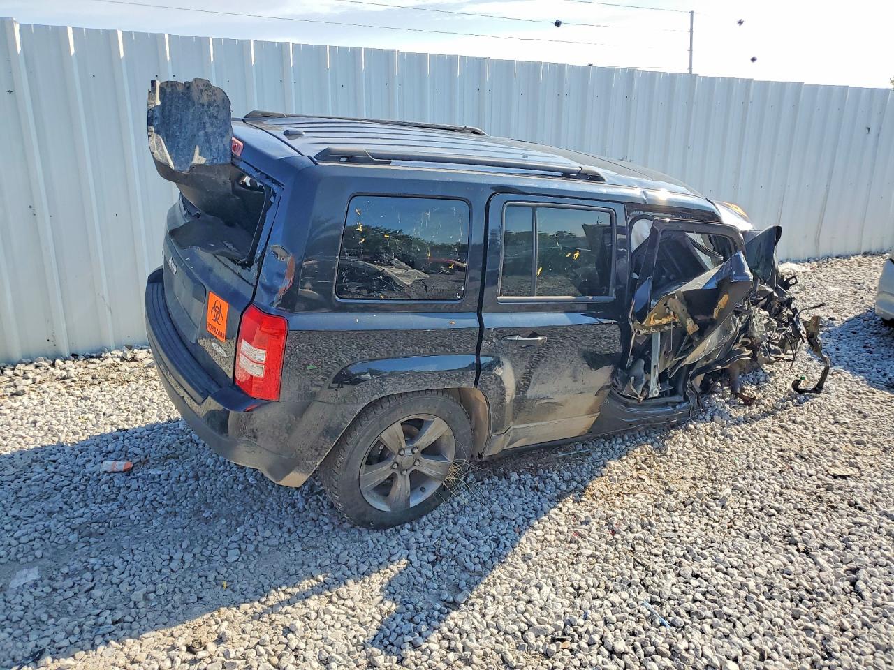 2015 Jeep Patriot Latitude Black vin: 1C4NJRFB8FD439805