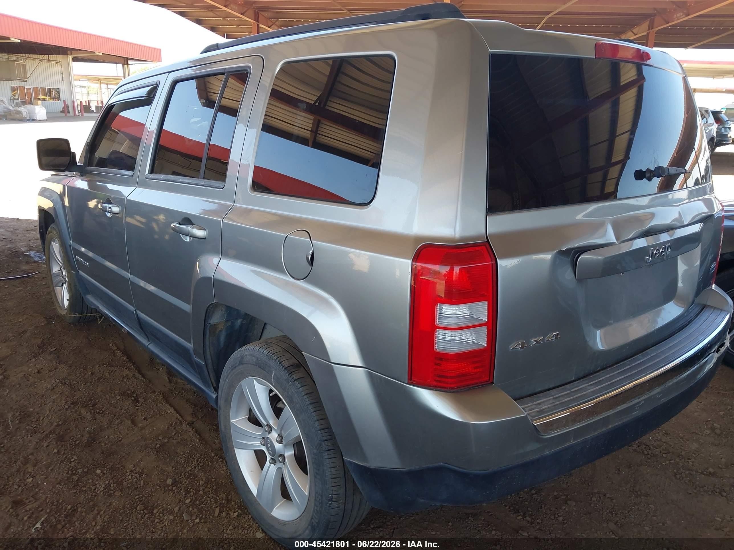 2012 Jeep Patriot Latitude Gray vin: 1C4NJRFB9CD523692