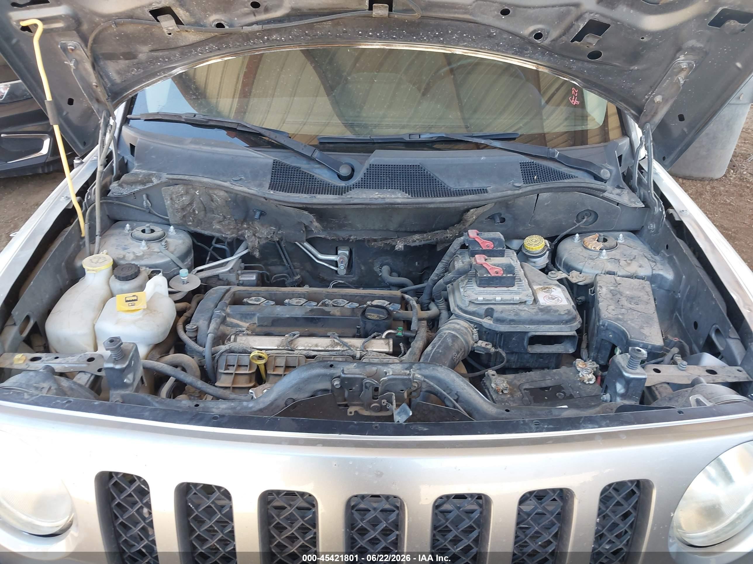 2012 Jeep Patriot Latitude Gray vin: 1C4NJRFB9CD523692