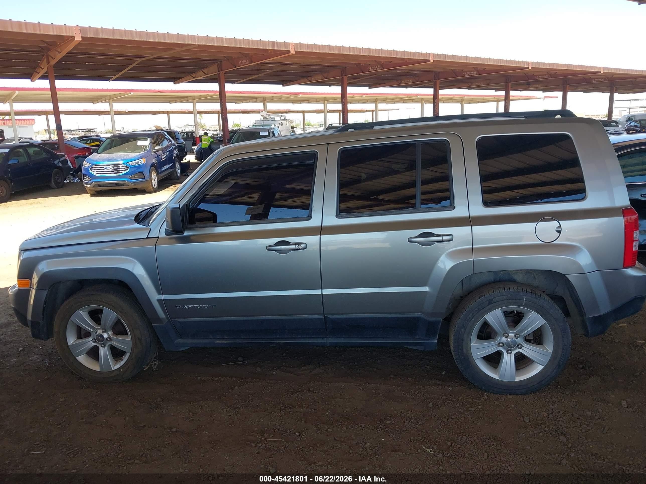 2012 Jeep Patriot Latitude Gray vin: 1C4NJRFB9CD523692