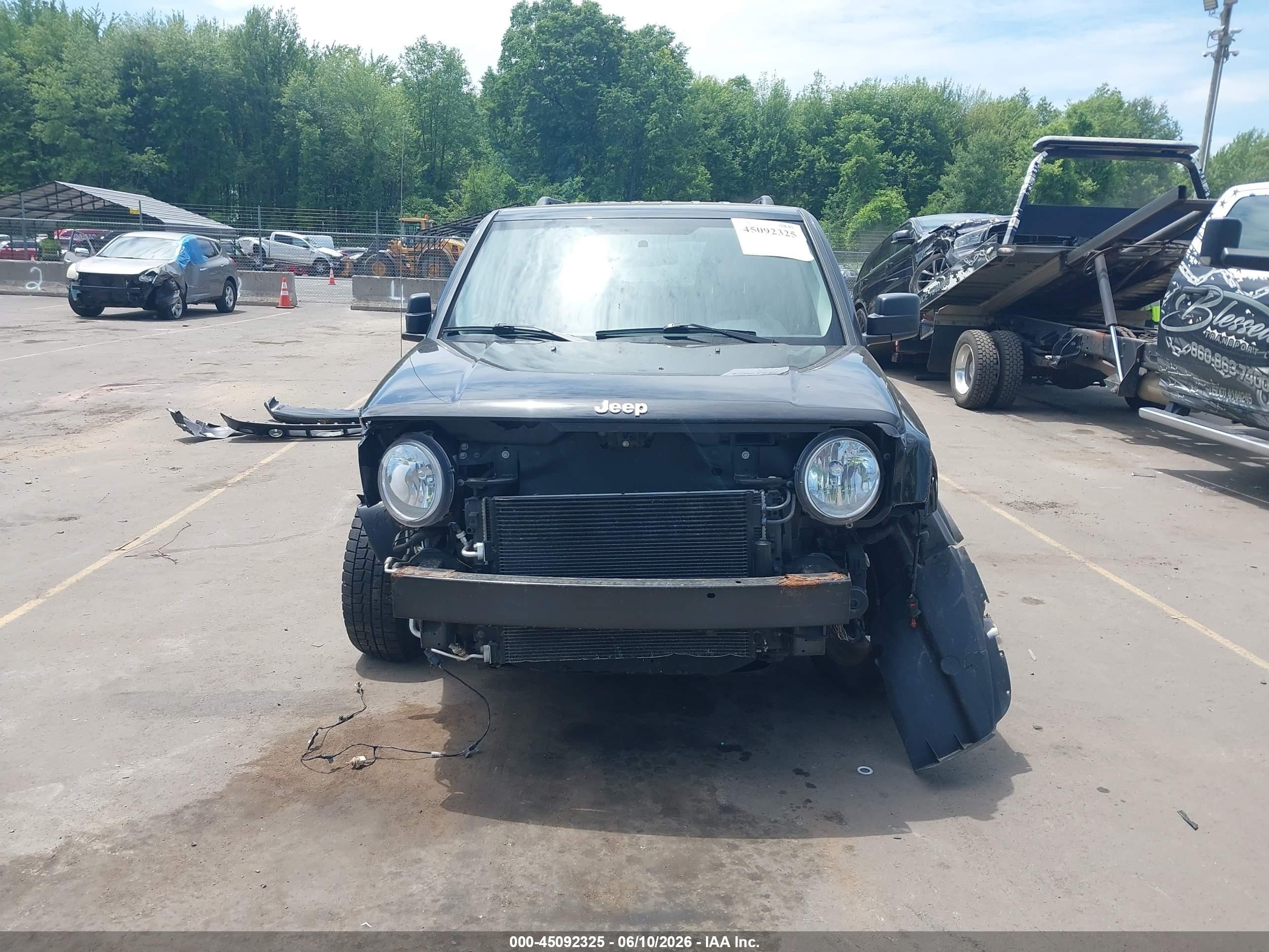 2012 Jeep Patriot Latitude Black vin: 1C4NJRFB9CD671521