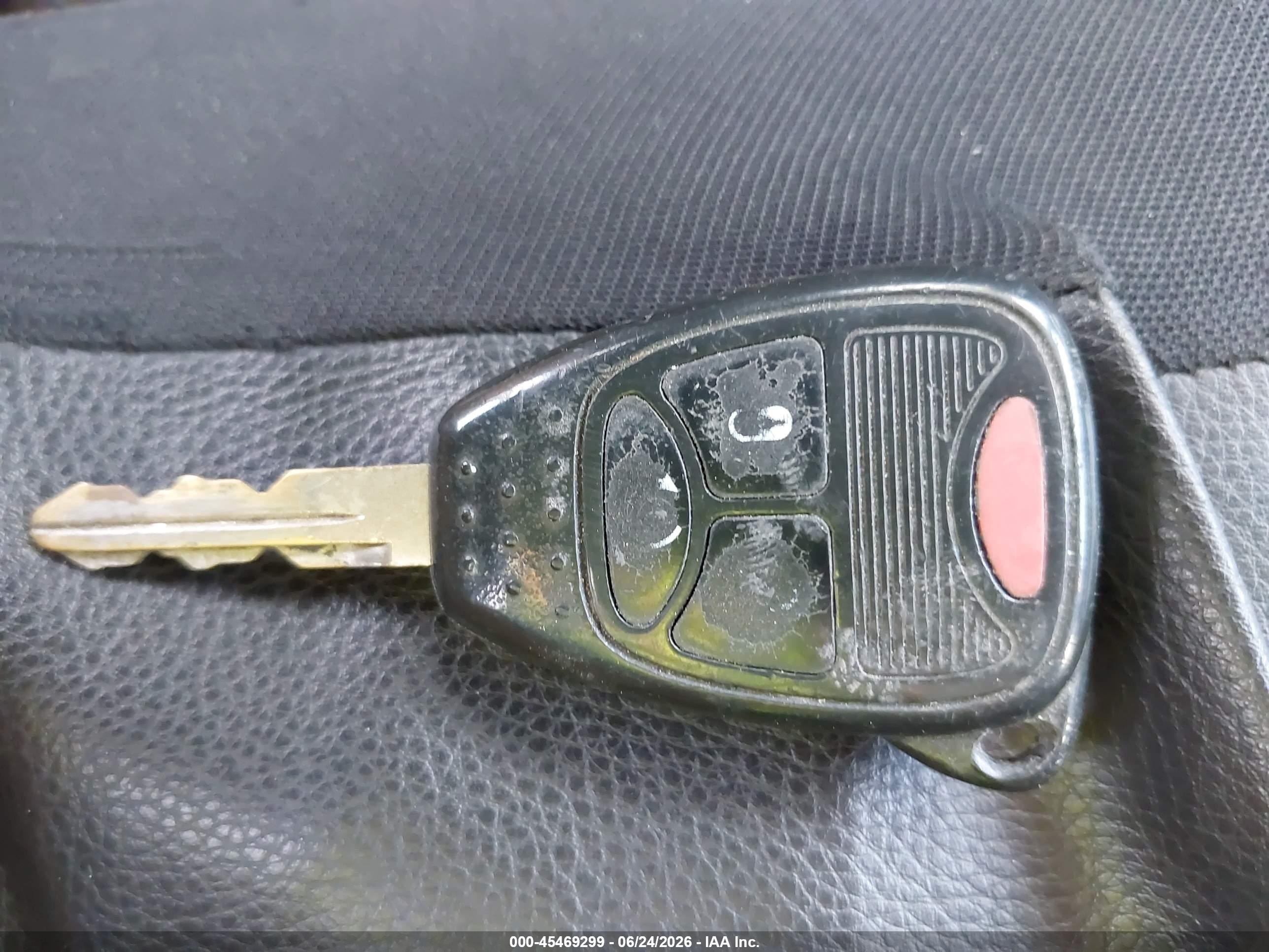 2012 Jeep Patriot Latitude Gray vin: 1C4NJRFB9CD683605