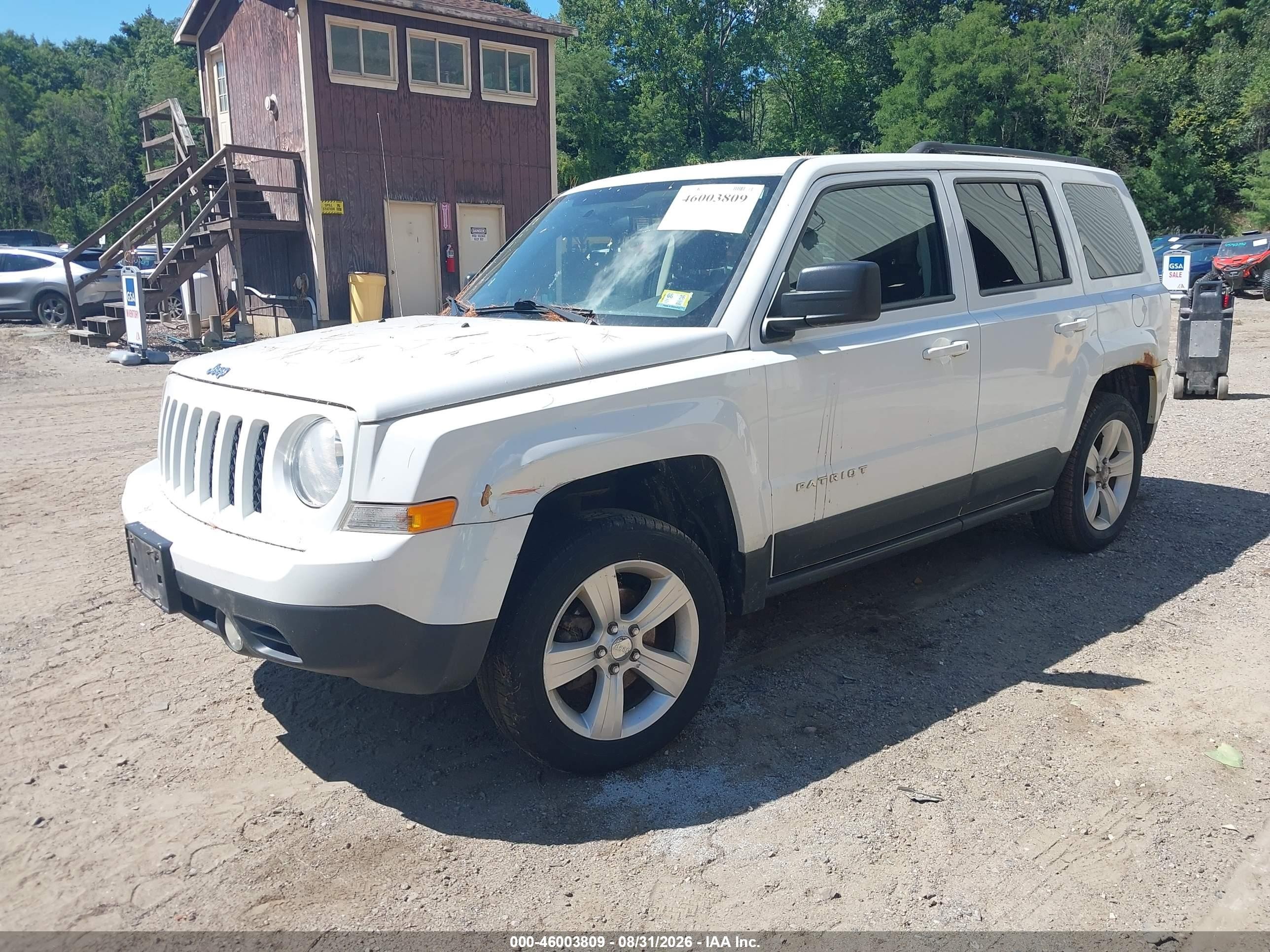 2014 Jeep Patriot Latitude White vin: 1C4NJRFB9ED500822