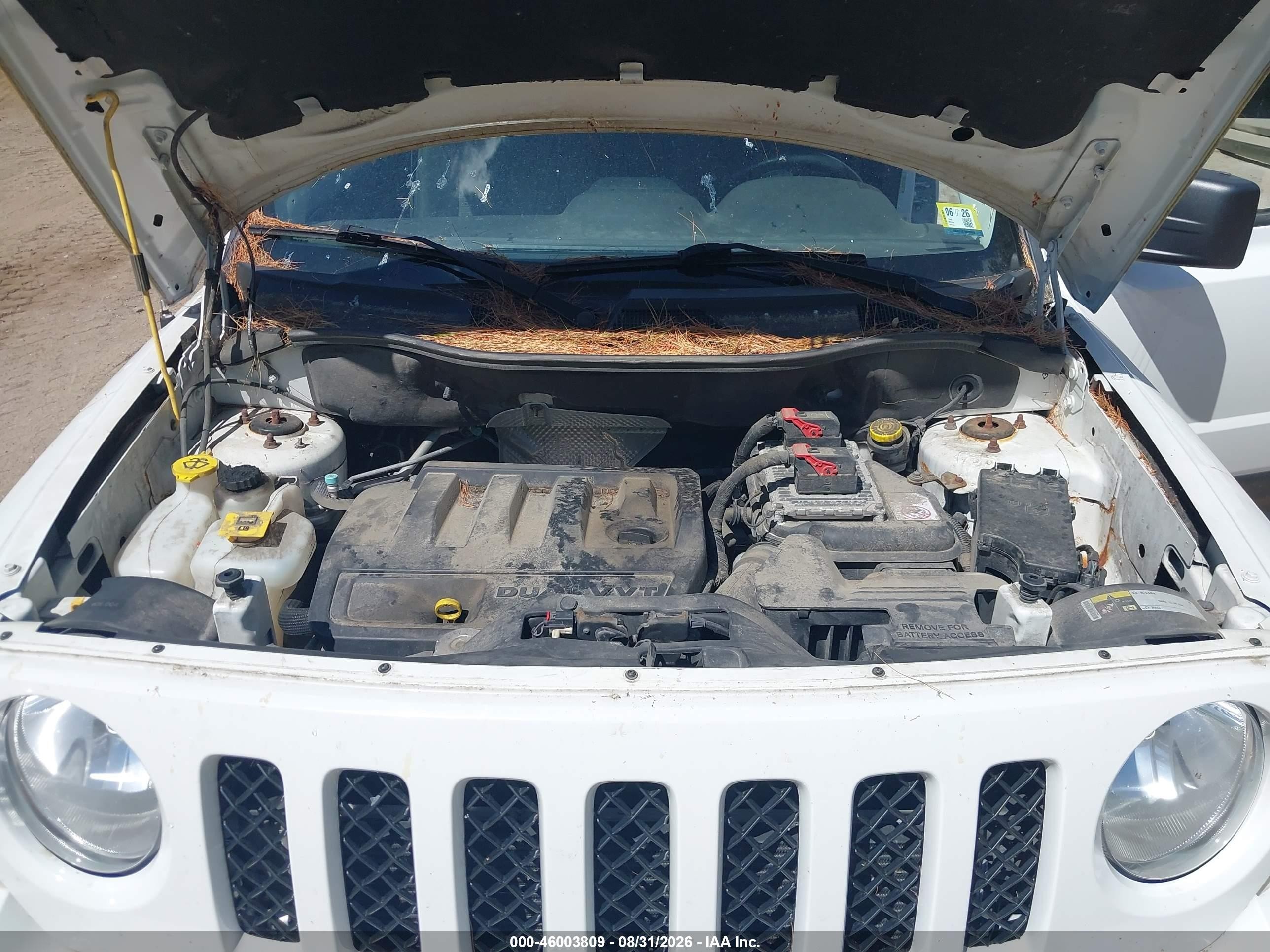 2014 Jeep Patriot Latitude White vin: 1C4NJRFB9ED500822