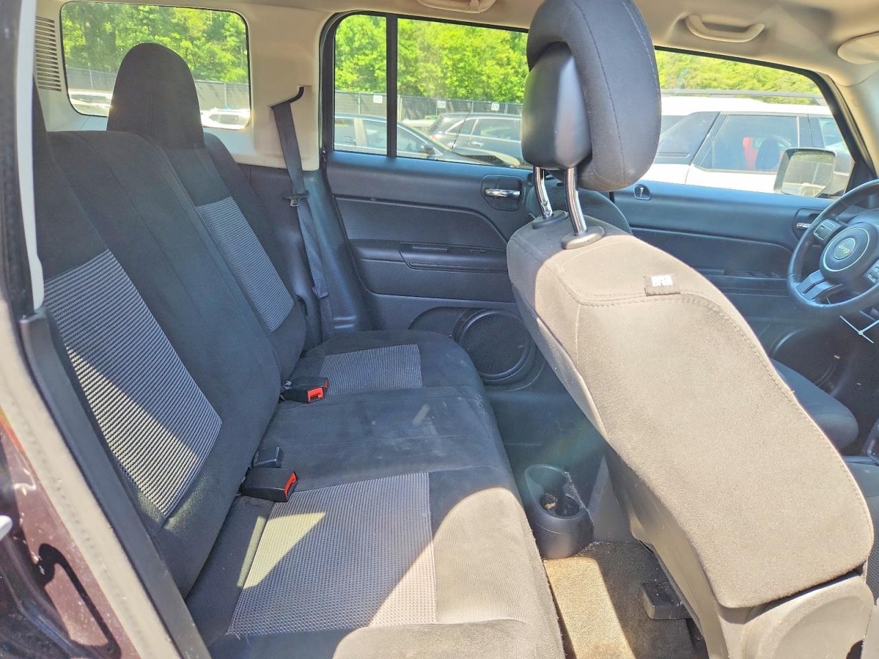 2014 Jeep Patriot Latitude Black vin: 1C4NJRFB9ED521752