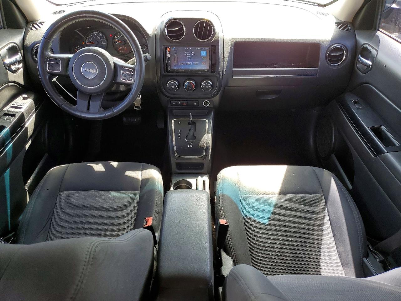 2014 Jeep Patriot Latitude Gray vin: 1C4NJRFB9ED759715
