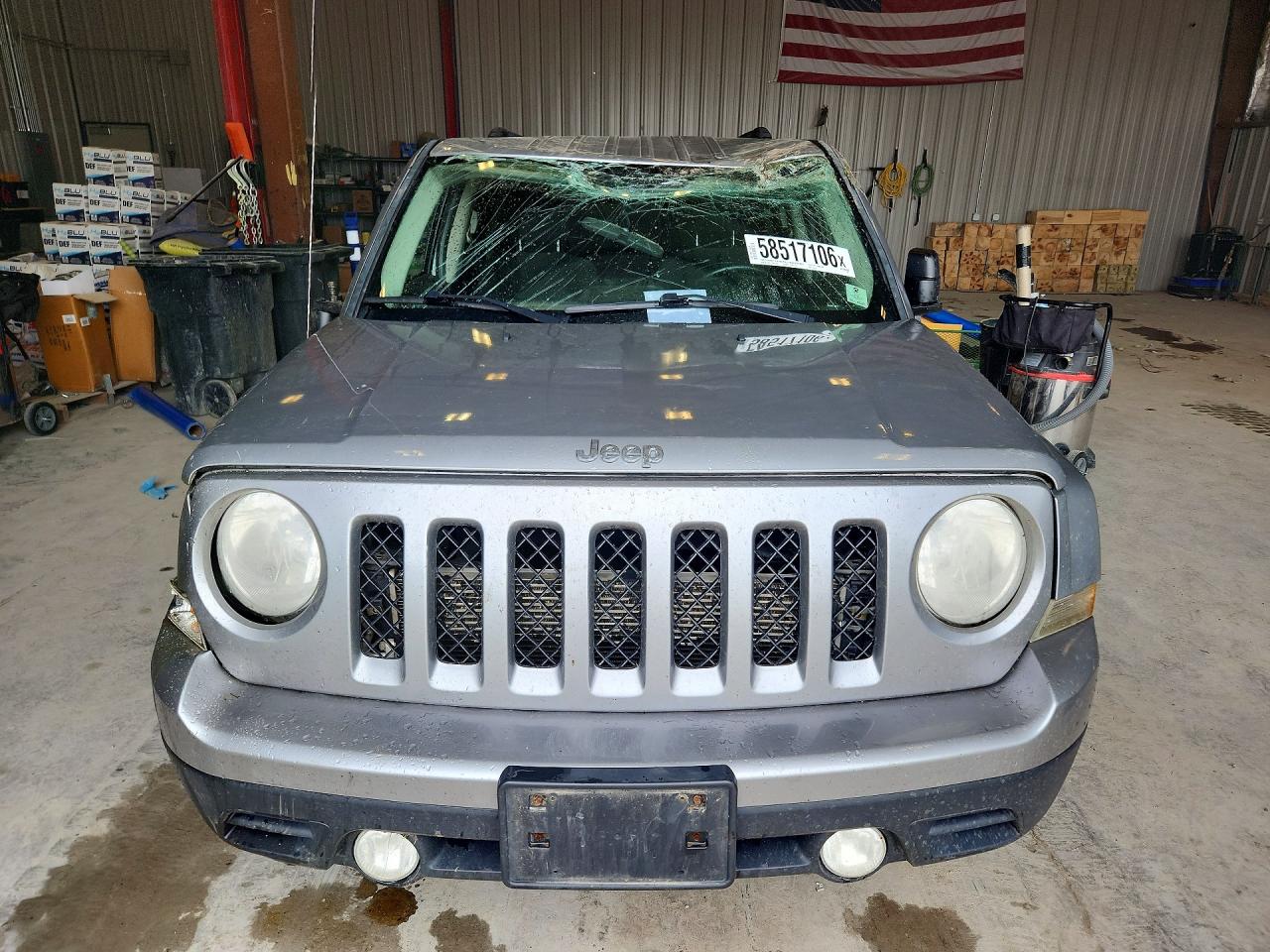 2014 Jeep Patriot Latitude Silver vin: 1C4NJRFB9ED778247