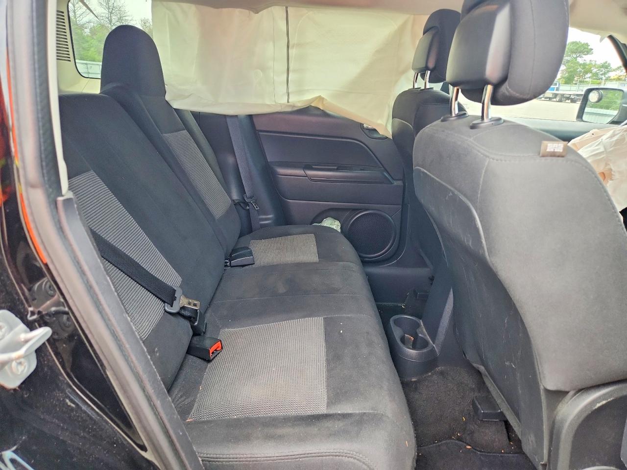 2014 Jeep Patriot Latitude Black vin: 1C4NJRFB9ED796232