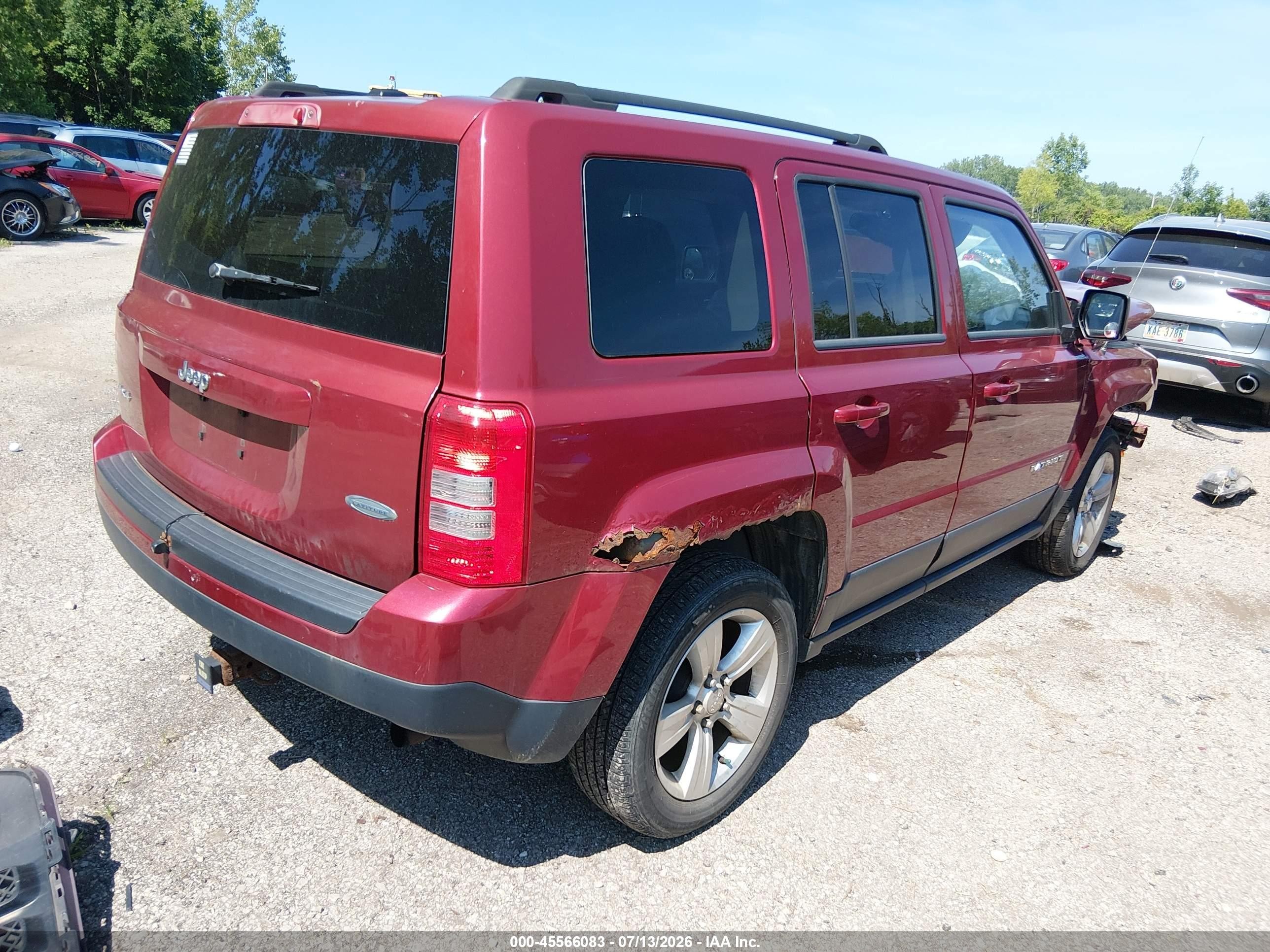 2014 Jeep Patriot Latitude Red vin: 1C4NJRFB9ED897903