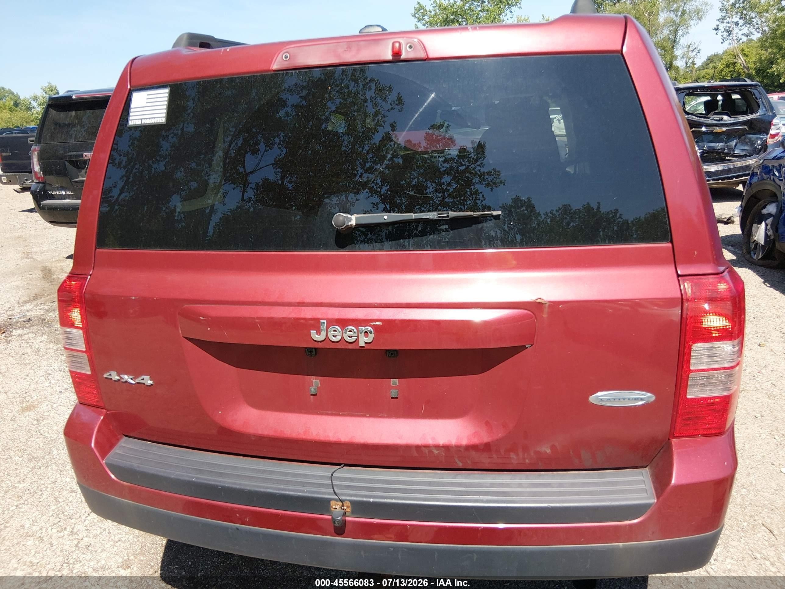 2014 Jeep Patriot Latitude Red vin: 1C4NJRFB9ED897903