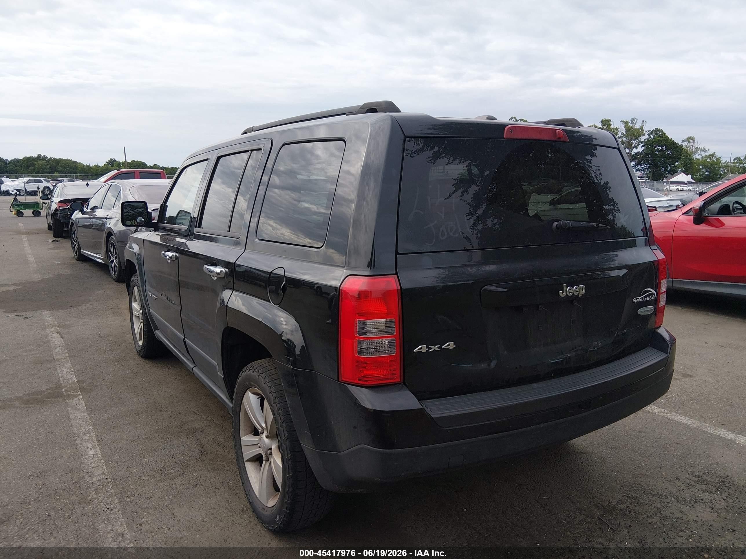 2015 Jeep Patriot Latitude Black vin: 1C4NJRFB9FD154238