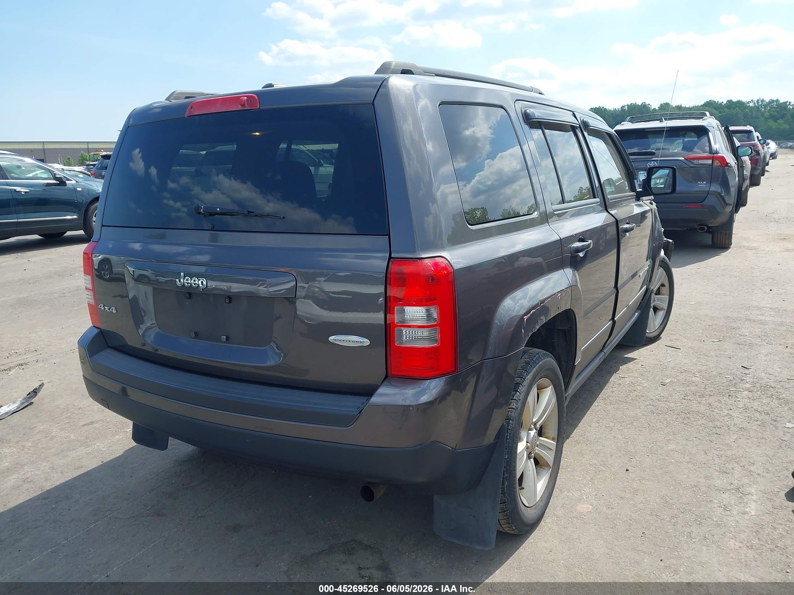 2015 Jeep Patriot Latitude Black vin: 1C4NJRFB9FD189586