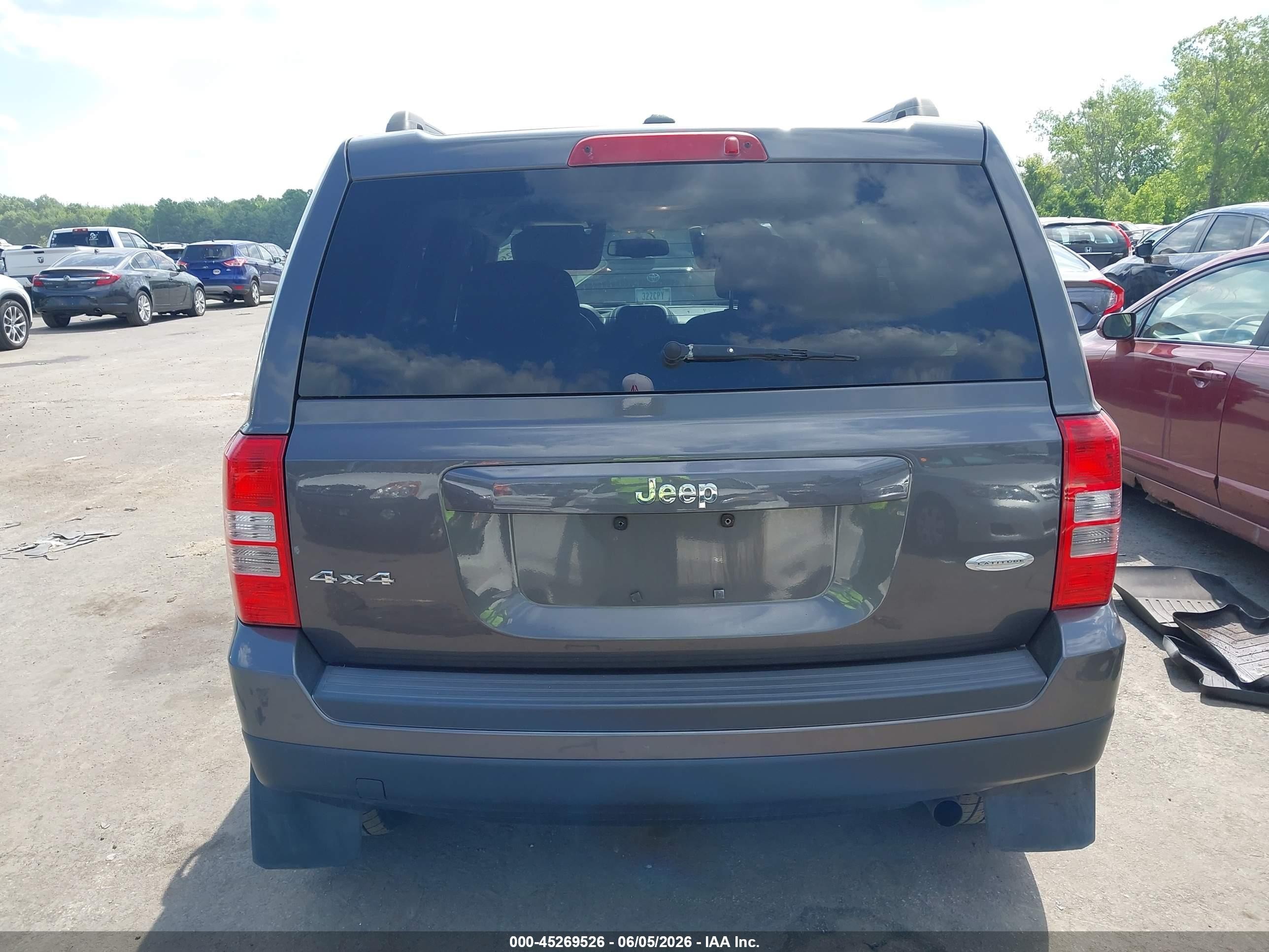 2015 Jeep Patriot Latitude Black vin: 1C4NJRFB9FD189586