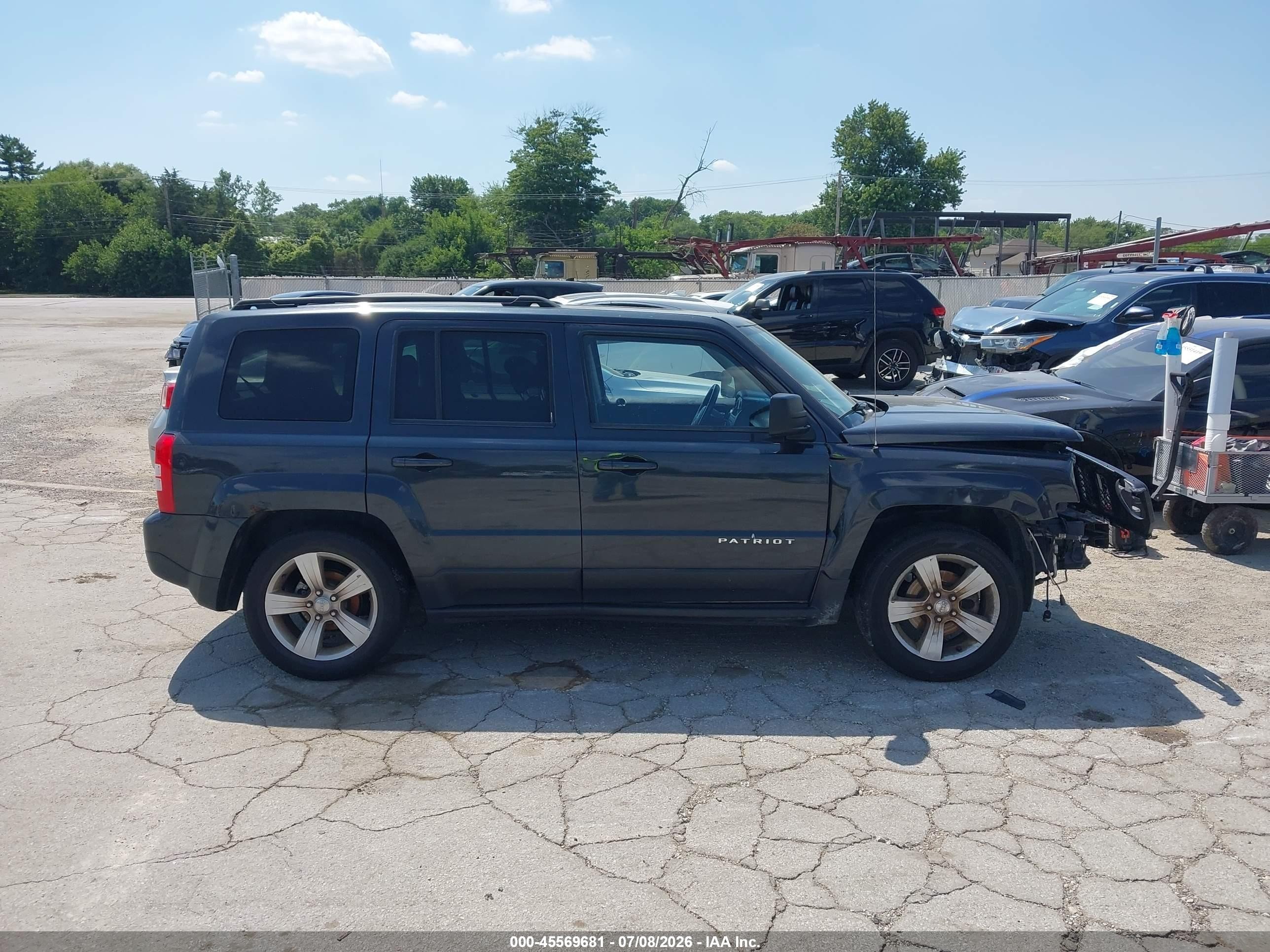 2015 Jeep Patriot Latitude Black vin: 1C4NJRFB9FD258857