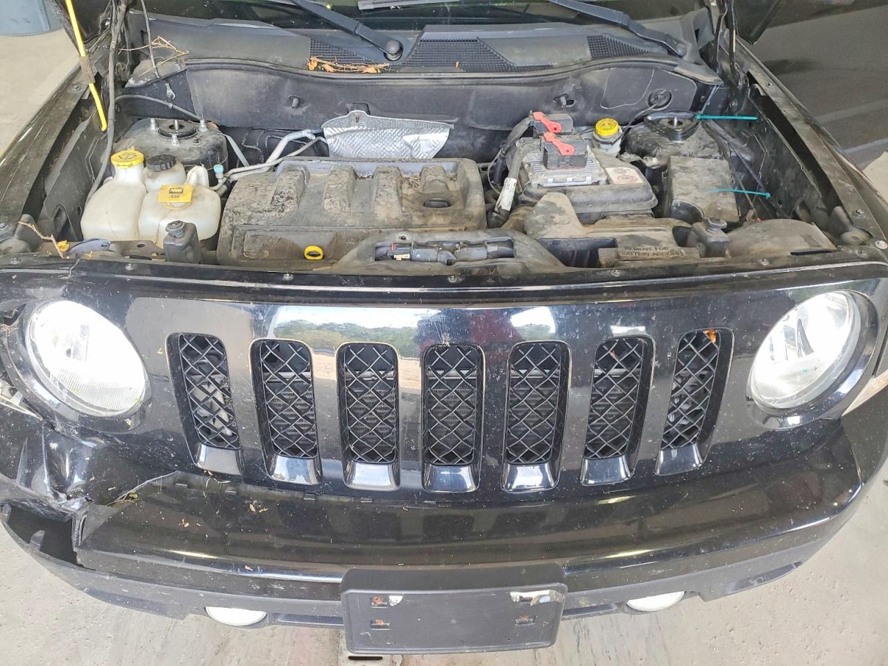 2015 Jeep Patriot Latitude Black vin: 1C4NJRFB9FD269826