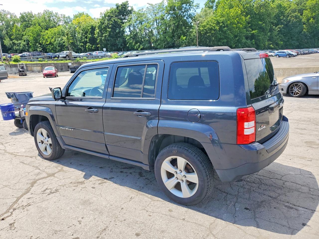 2015 Jeep Patriot Latitude Синий vin: 1C4NJRFB9FD304400