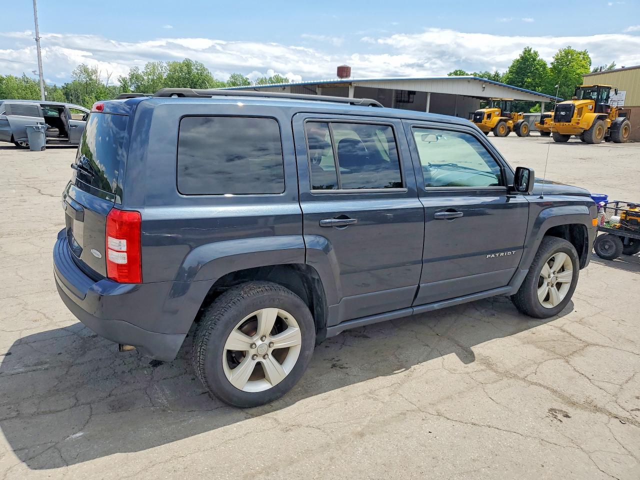 2015 Jeep Patriot Latitude Синий vin: 1C4NJRFB9FD304400