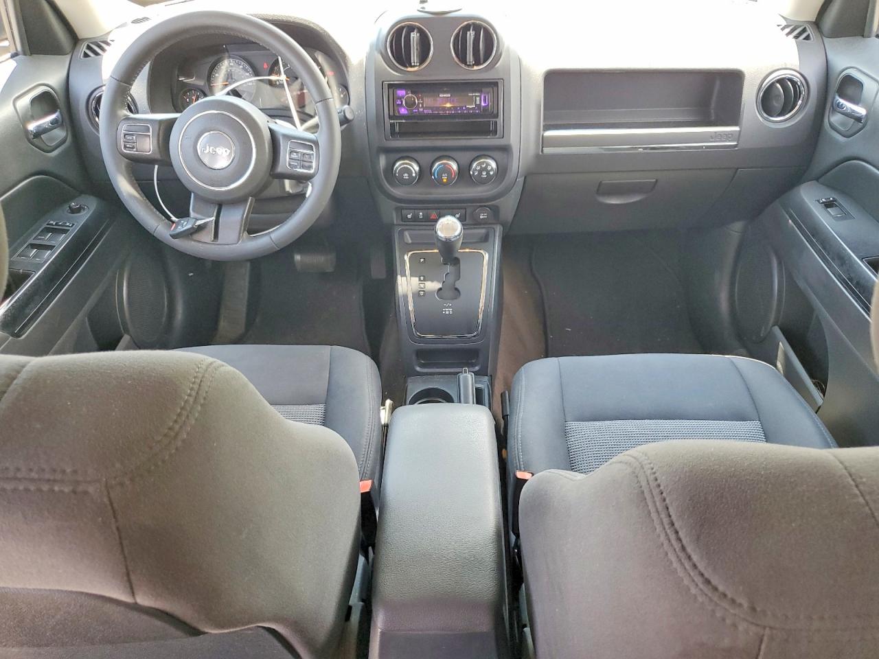 2015 Jeep Patriot Latitude Синий vin: 1C4NJRFB9FD304400