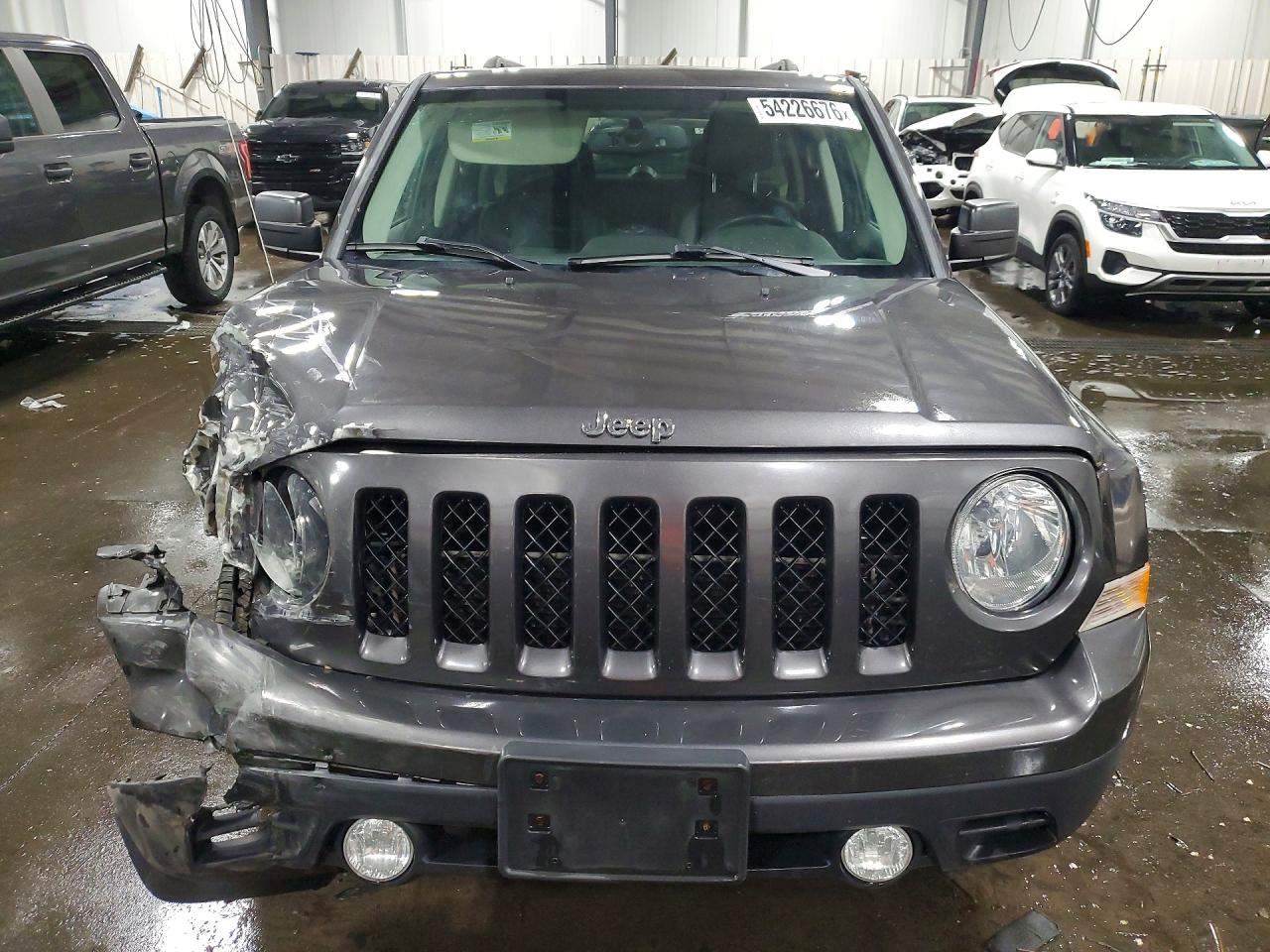 2015 Jeep Patriot Latitude Gray vin: 1C4NJRFB9FD396818