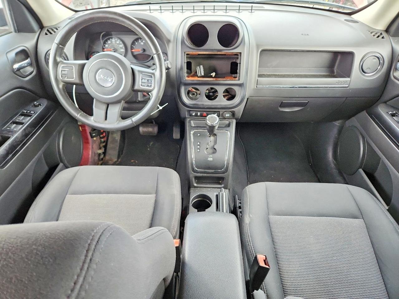2012 Jeep Patriot Latitude Red vin: 1C4NJRFBXCD552103