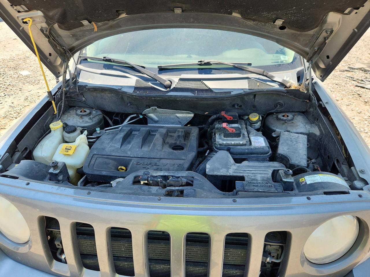 2012 Jeep Patriot Latitude Gray vin: 1C4NJRFBXCD603311