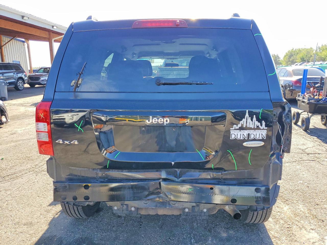 2012 Jeep Patriot Latitude Black vin: 1C4NJRFBXCD625888