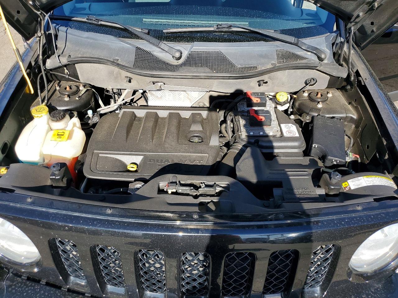 2012 Jeep Patriot Latitude Black vin: 1C4NJRFBXCD625888