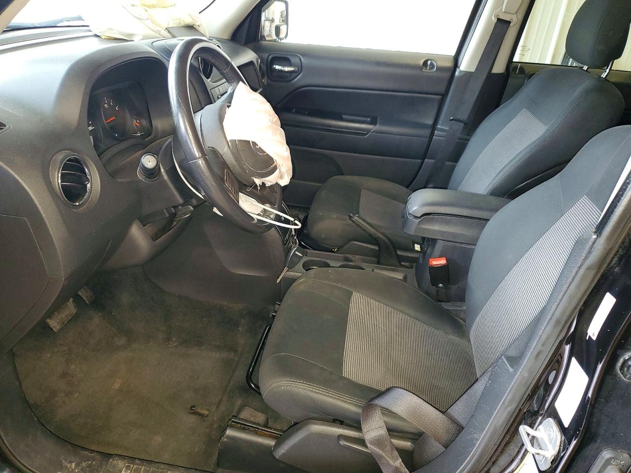 2012 Jeep Patriot Latitude Black vin: 1C4NJRFBXCD706163