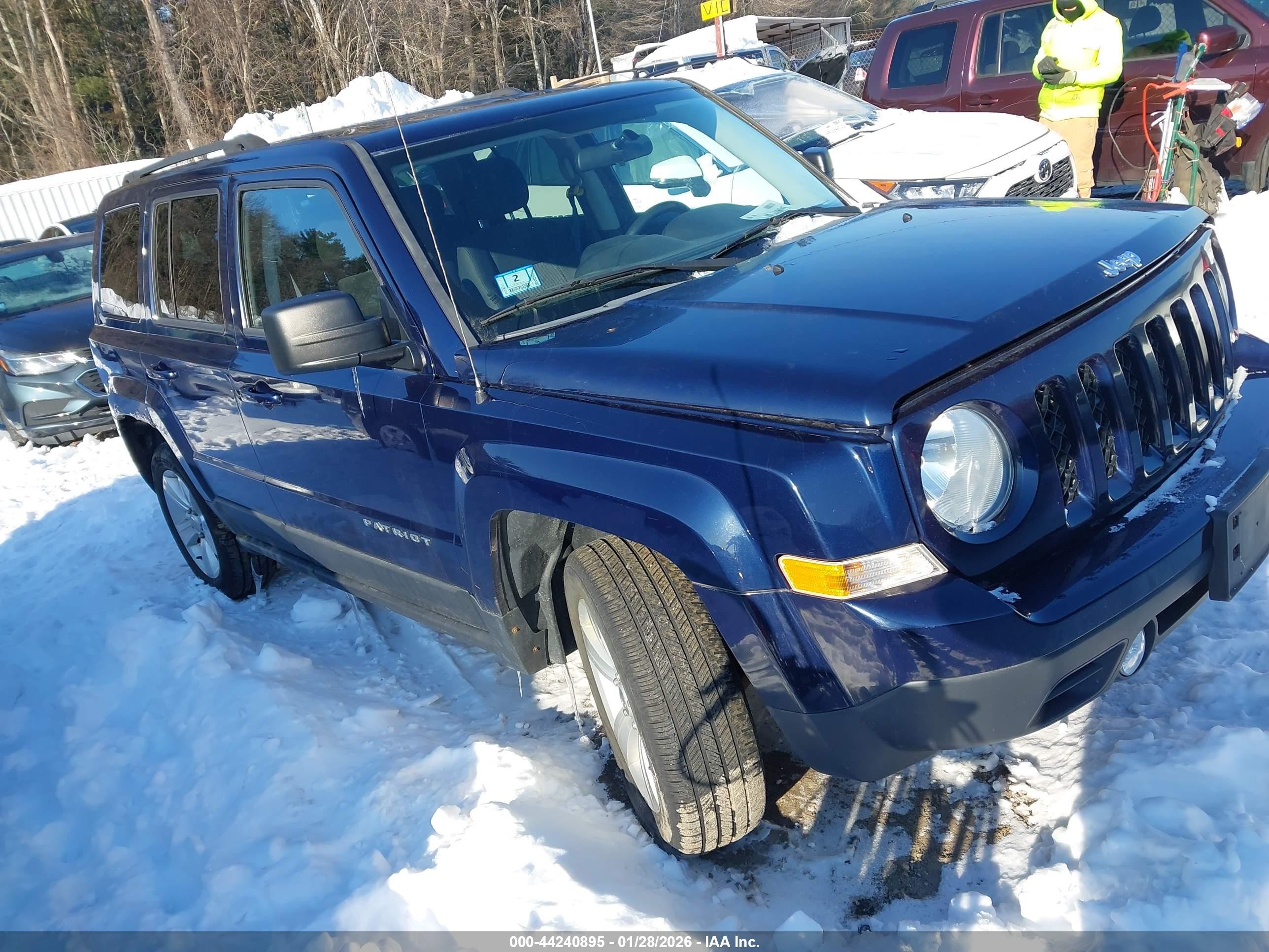 2013 Jeep Patriot Latitude Blue vin: 1C4NJRFBXDD174513