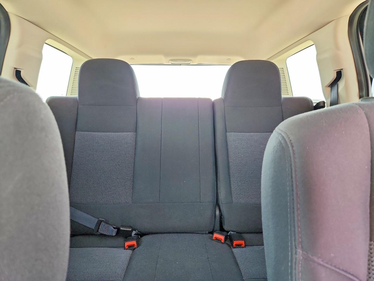 2013 Jeep Patriot Latitude Silver vin: 1C4NJRFBXDD260033