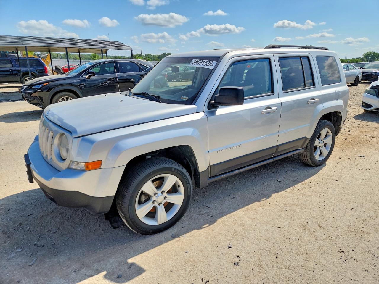 2013 Jeep Patriot Latitude Silver vin: 1C4NJRFBXDD260033
