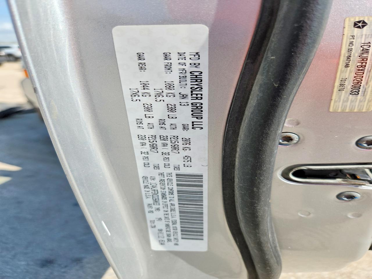 2013 Jeep Patriot Latitude Silver vin: 1C4NJRFBXDD260033