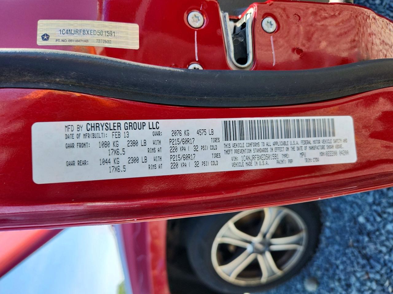 2014 Jeep Patriot Latitude Red vin: 1C4NJRFBXED501591