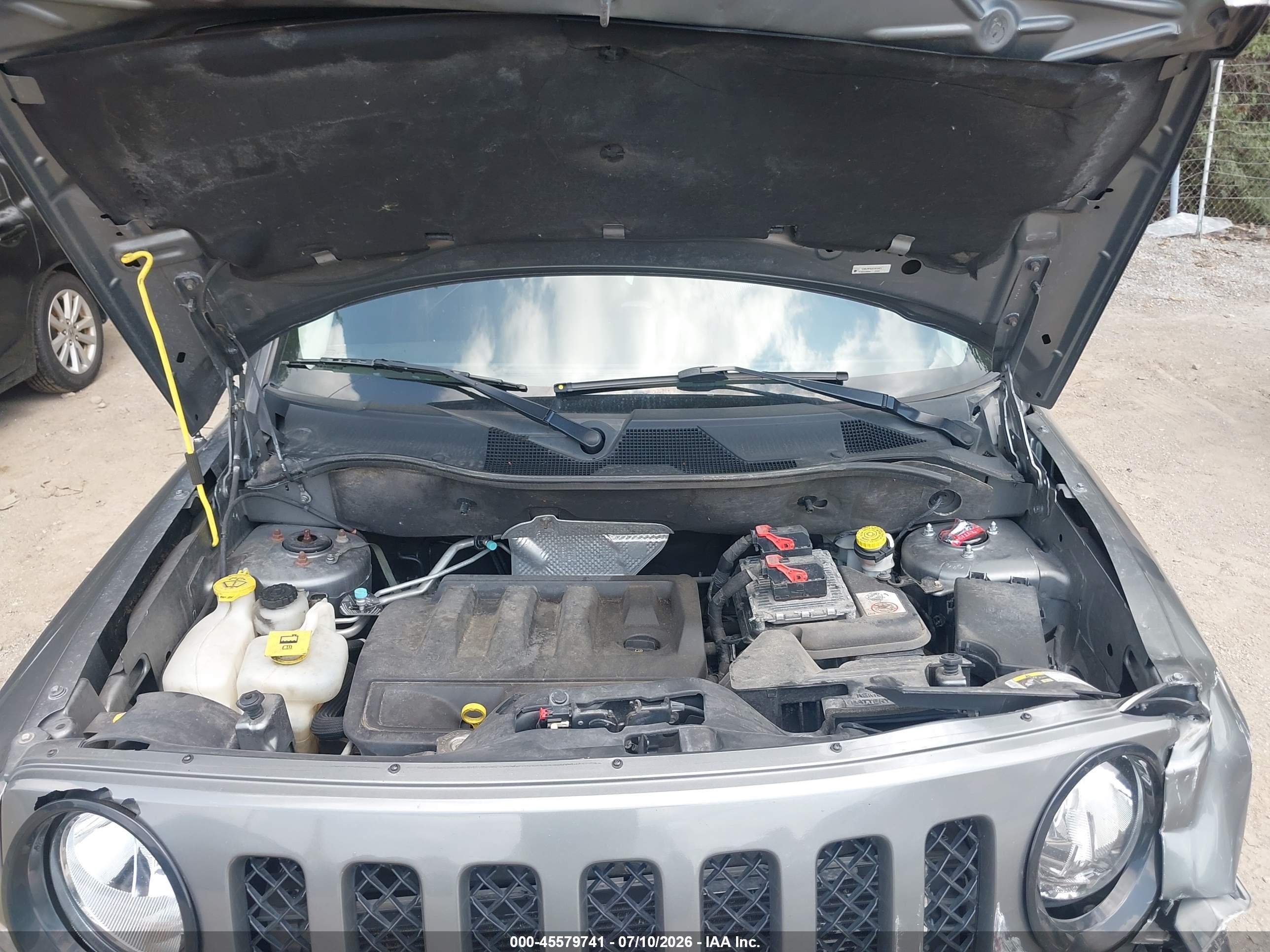 2014 Jeep Patriot Latitude Серый vin: 1C4NJRFBXED616921